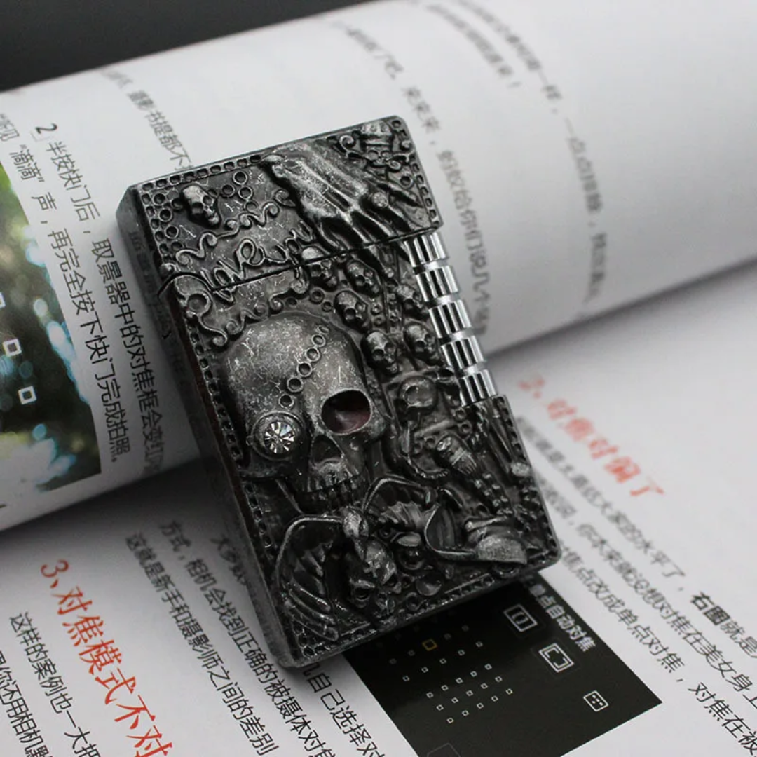 Double ghost head metal gas lighter